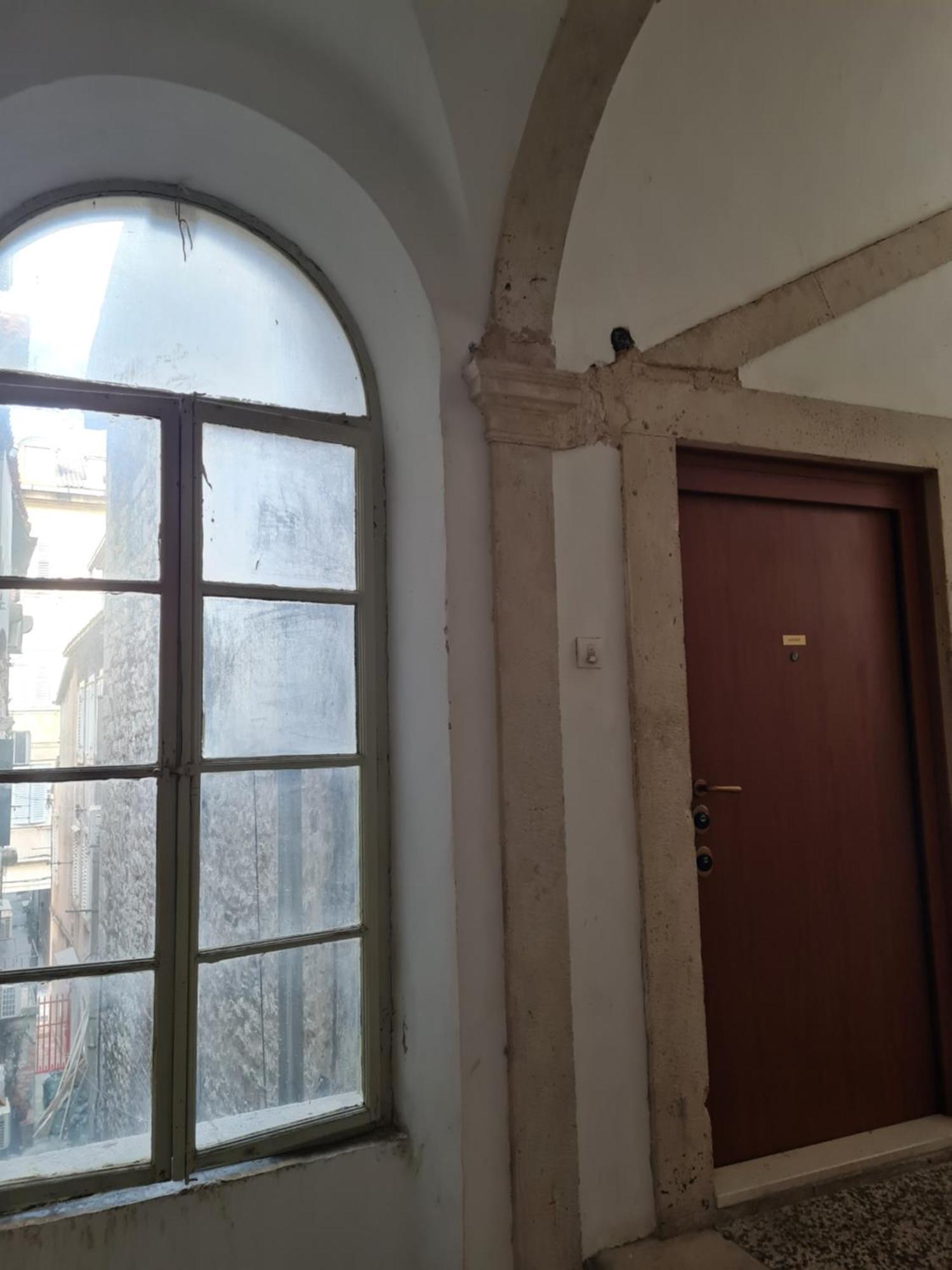 Inchy Accommodation - In The Center Of Diocletian'S Palace Spalato Esterno foto