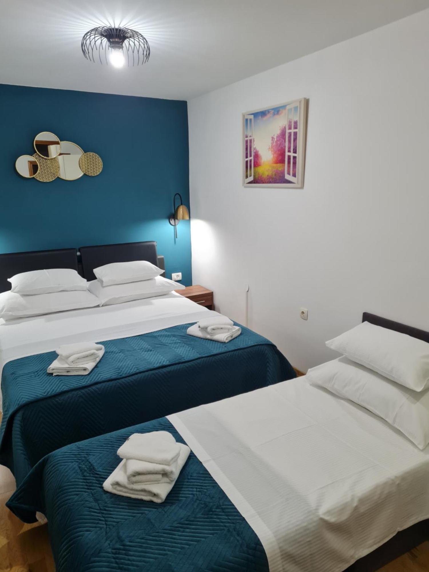 Inchy Accommodation - In The Center Of Diocletian'S Palace Spalato Esterno foto